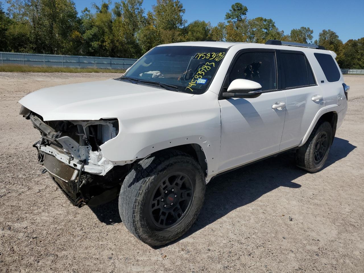 Image 1 of 2021 TOYOTA 4RUNNER SR5 2021 with VIN JTEFU5JR7M5242362