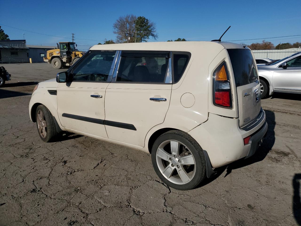 Obraz 2 z 2011 KIA SOUL + 2011 z VIN KNDJT2A22B7713581