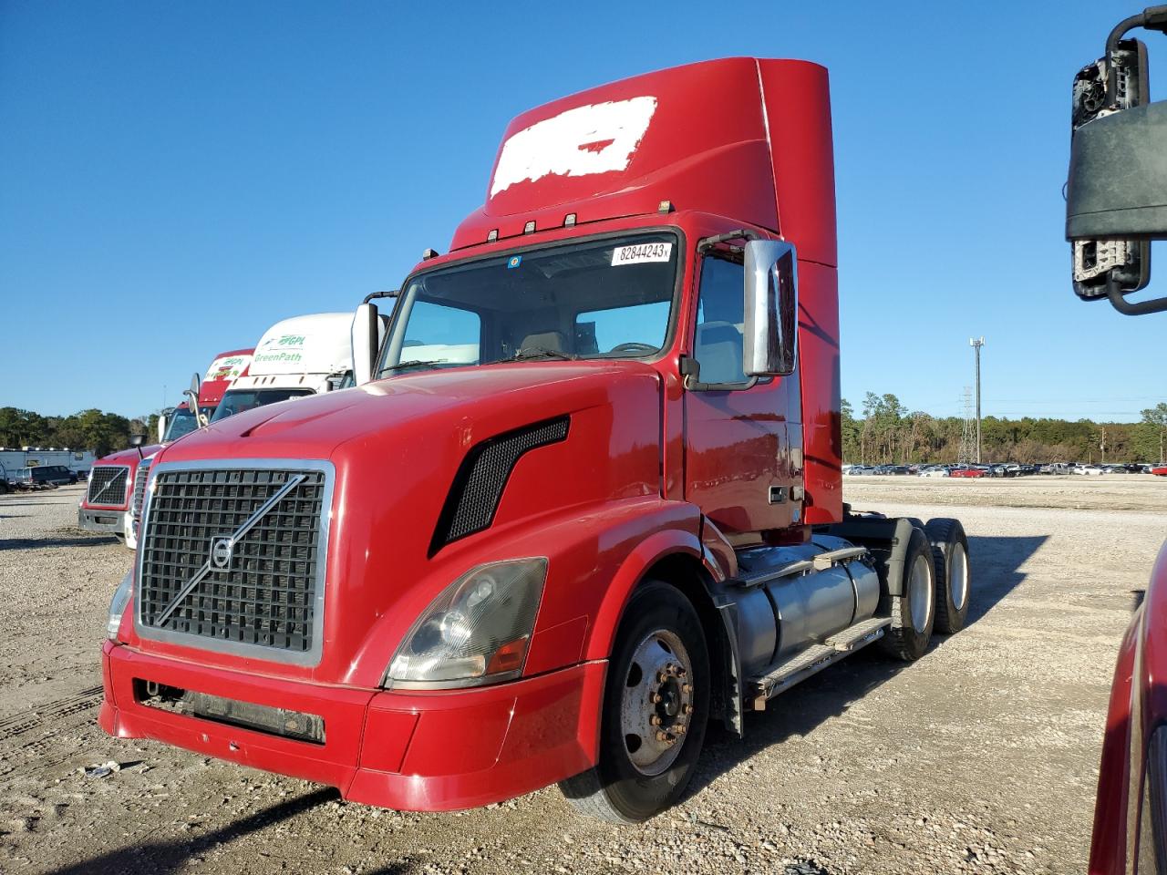 Изображение 2 2014 VOLVO VN VNL 2014 с VIN 4V5NC9UG7EN147094
