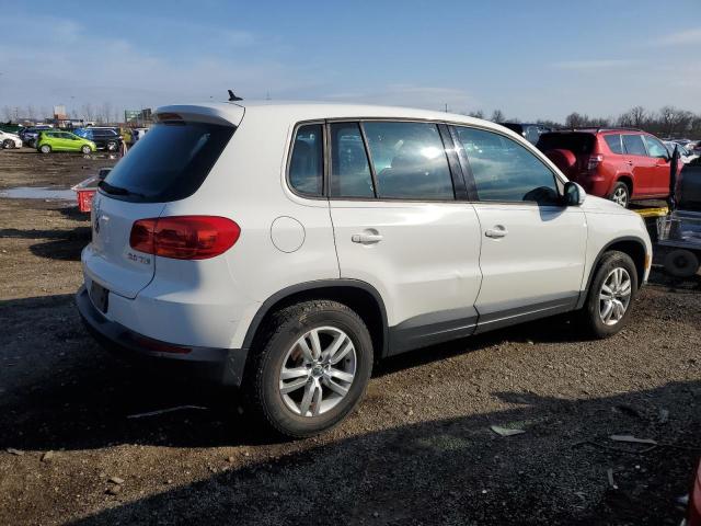 Image 3 of 2012 VOLKSWAGEN TIGUAN S 2012 with VIN WVGAV7AX6CW558541