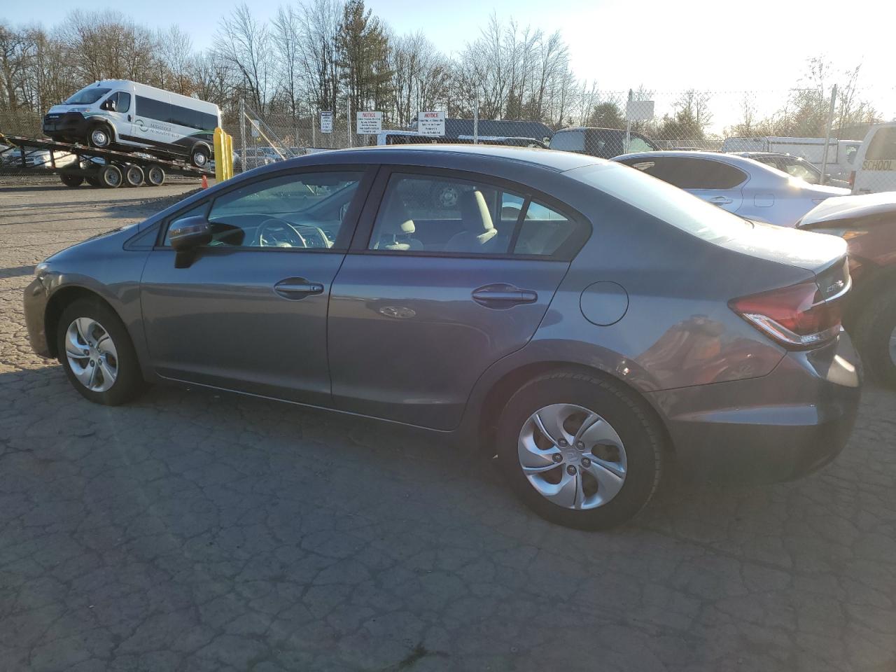 Изображение 2 2015 HONDA CIVIC LX 2015 с VIN 19XFB2F56FE236543