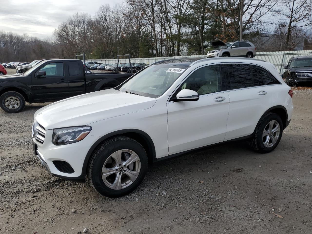 Image 1 of 2018 MERCEDES-BENZ GLC 300 4MATIC 2018 with VIN WDC0G4KBXJV100574