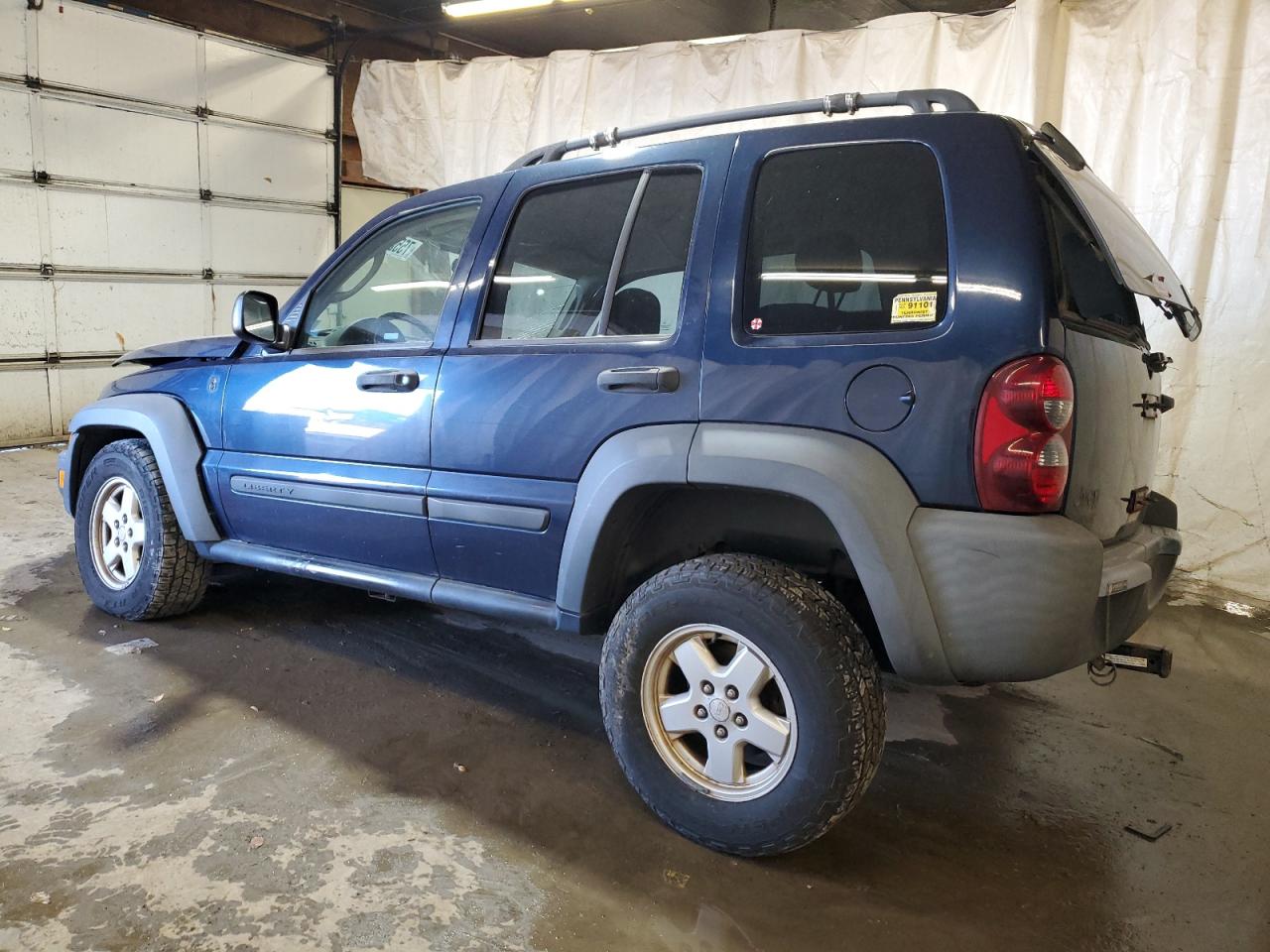 Image 2 of 2006 JEEP LIBERTY SPORT 2006 with VIN 1J4GL48K66W180068
