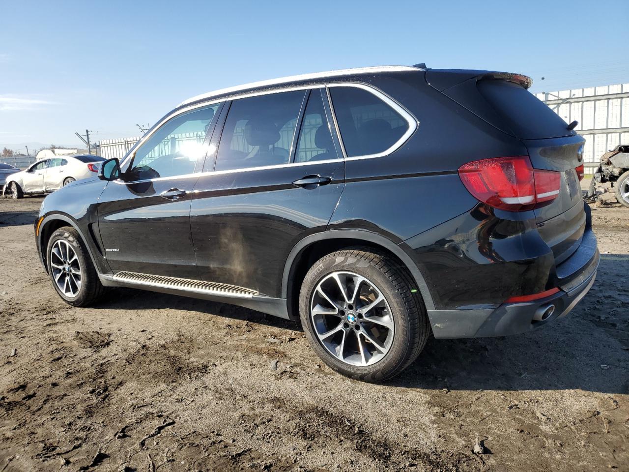 Изображение 2 2015 BMW X5 XDRIVE35D 2015 с VIN 5UXKS4C51F0N10155