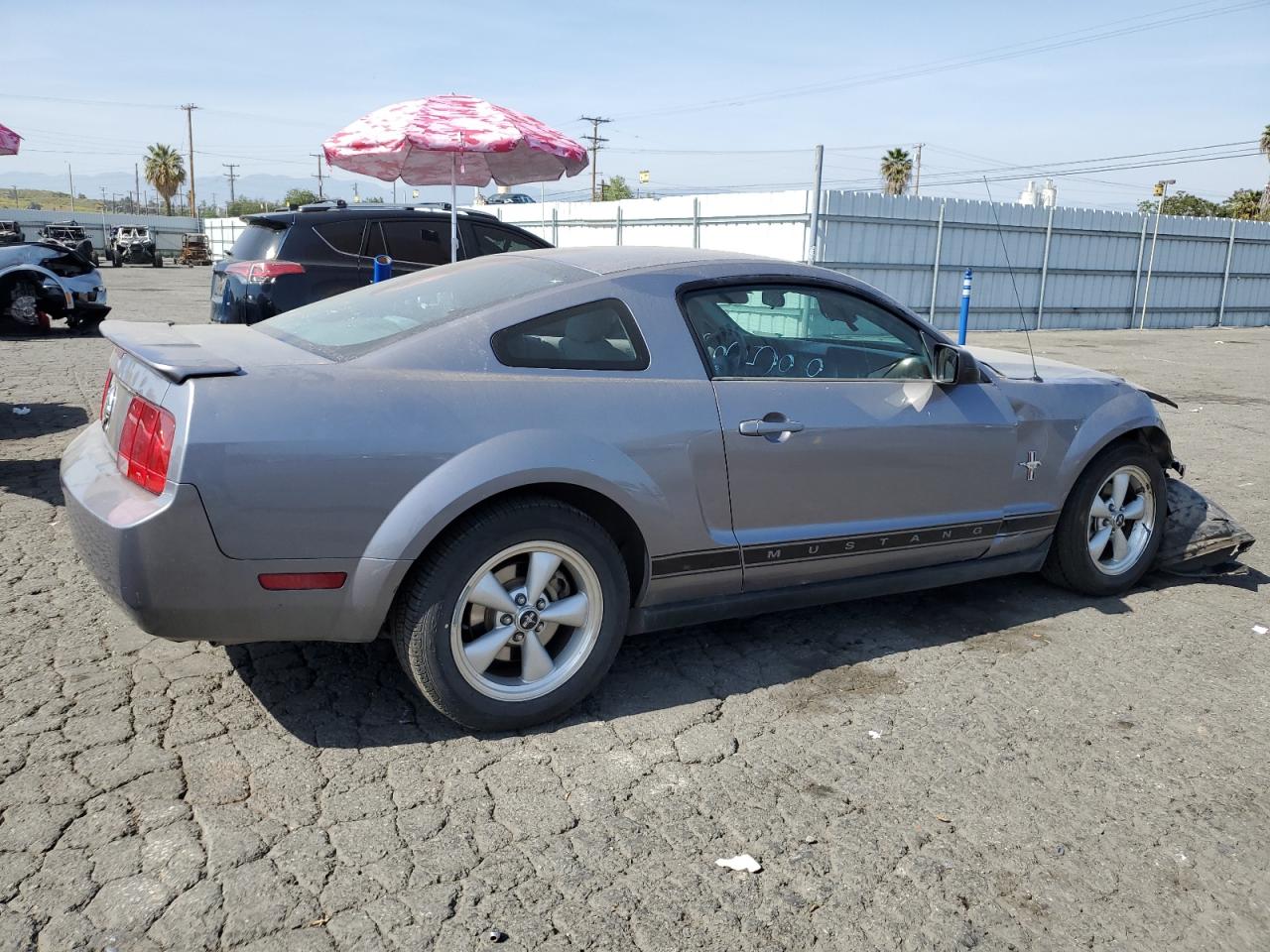 Изображение 3 2007 FORD MUSTANG  2007 с VIN 1ZVFT80N075240154