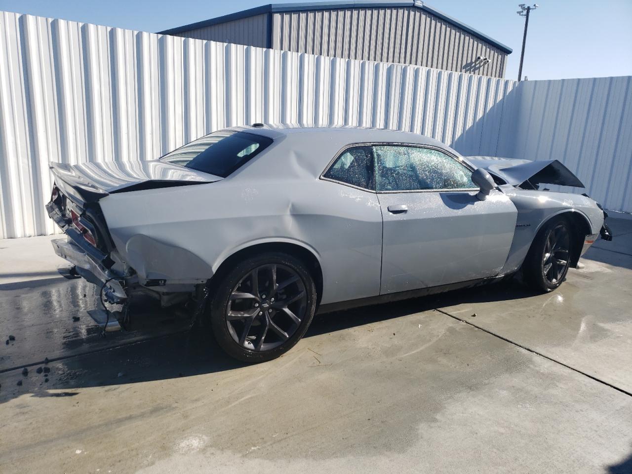 Obraz 3 z 2022 DODGE CHALLENGER R/T 2022 z VIN 2C3CDZBT2NH230708