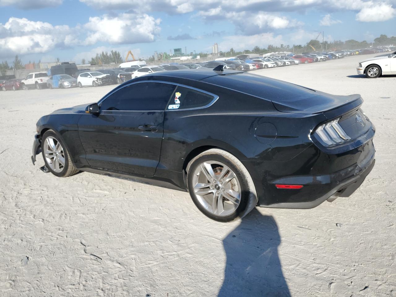 Image 2 of 2020 FORD MUSTANG  2020 with VIN 1FA6P8TH0L5157837