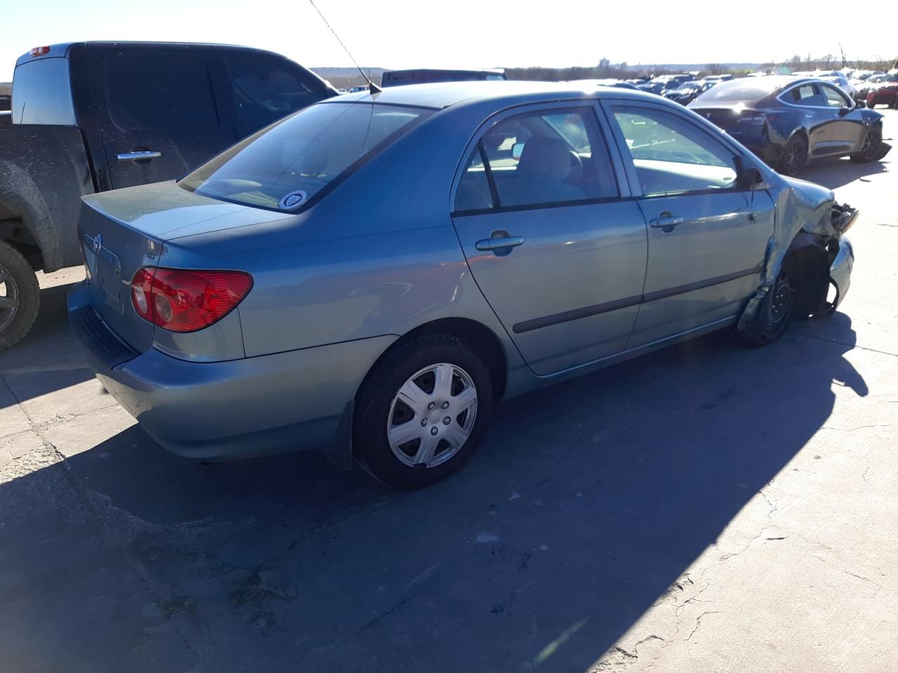 Image 3 of 2006 TOYOTA COROLLA CE 2006 with VIN 1NXBR32E66Z597614