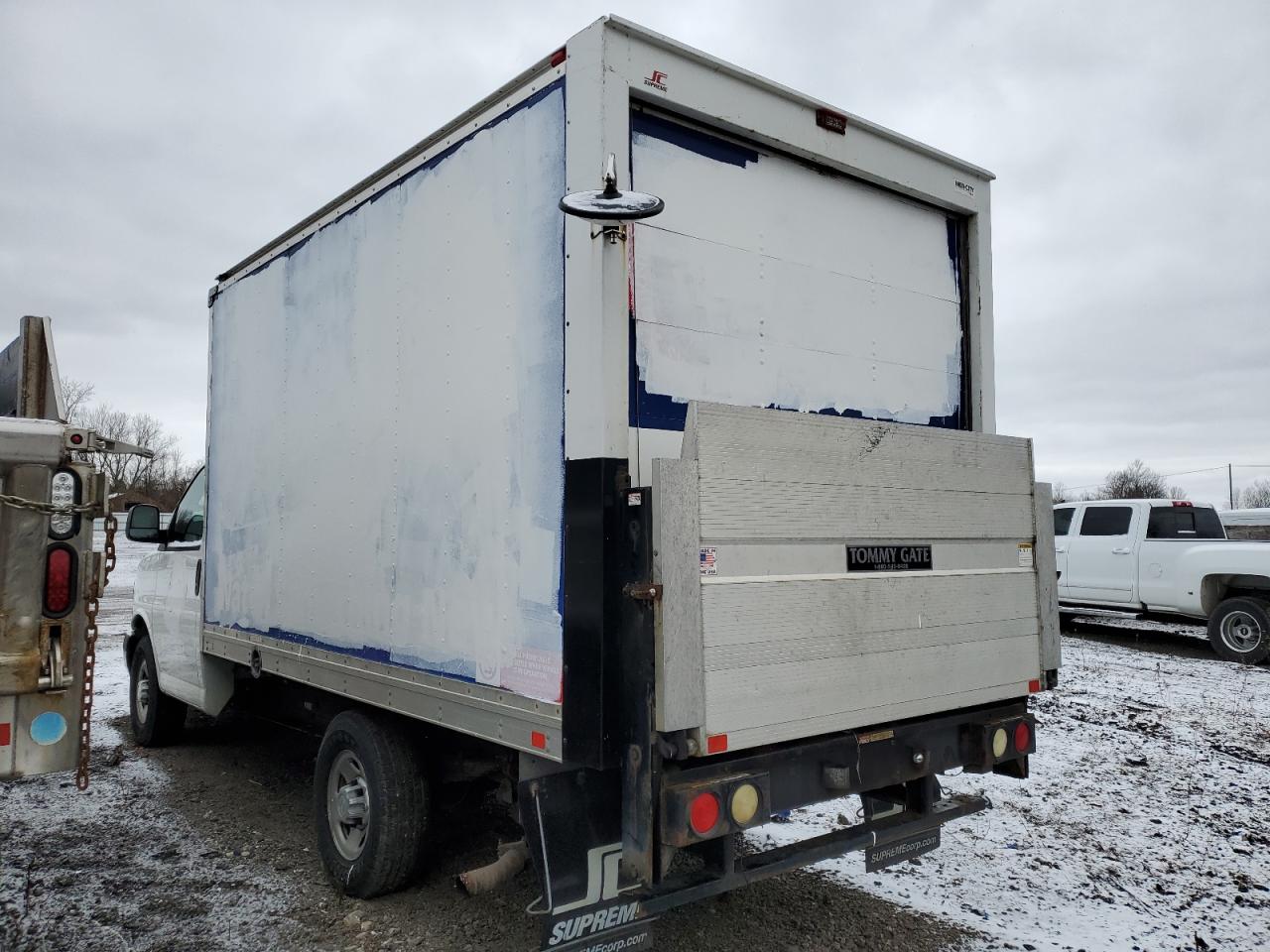 Obraz 2 z 2016 CHEVROLET EXPRESS G3500  2016 z VIN 1GB0GRFFXG1244551