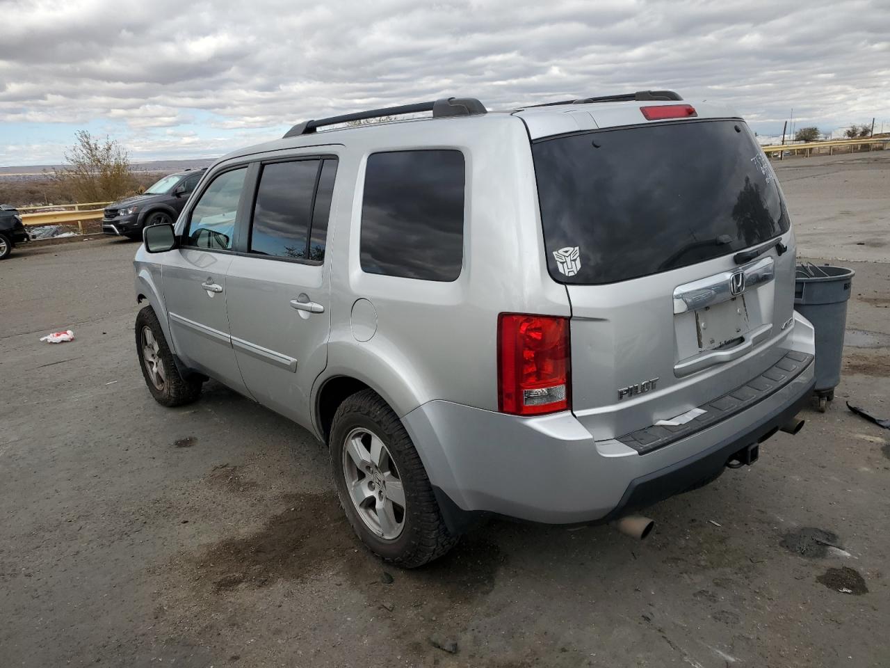Изображение 2 2011 HONDA PILOT EXL 2011 с VIN 5FNYF4H57BB014152