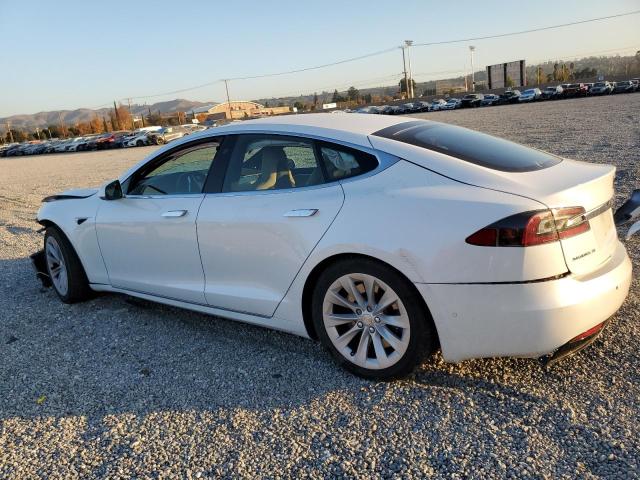 Obraz 2 z 2017 TESLA MODEL S  2017 z VIN 5YJSA1E18HF176420