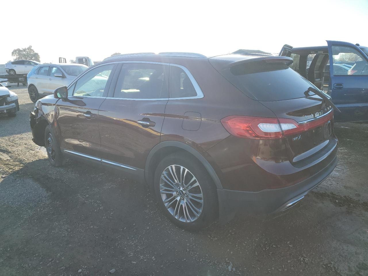 Изображение 2 2016 LINCOLN MKX RESERVE 2016 с VIN 2LMTJ8LR9GBL53123