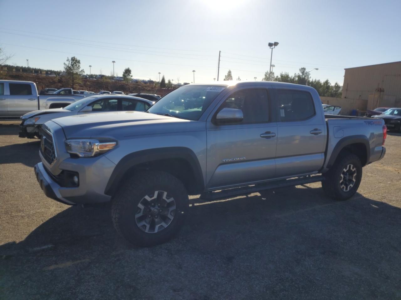 Изображение 1 2019 TOYOTA TACOMA DOUBLE CAB 2019 с VIN 3TMCZ5AN1KM210584