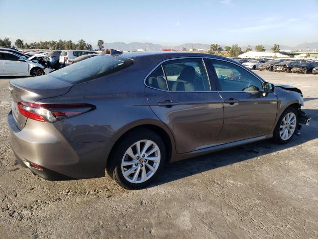 Image 3 of 2022 TOYOTA CAMRY LE 2022 with VIN 4T1C11AK8NU001618
