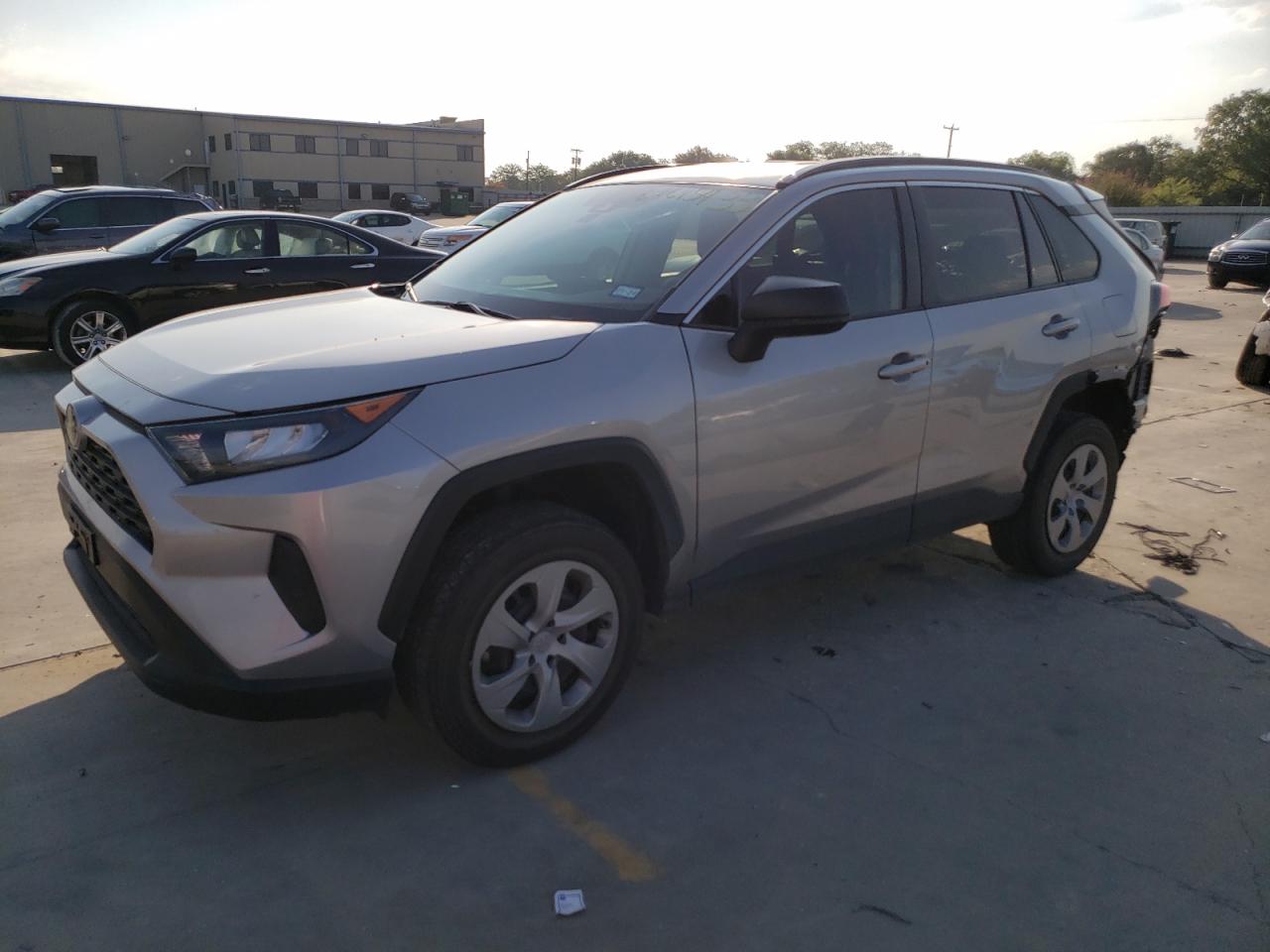 Image 1 of 2020 TOYOTA RAV4 LE 2020 with VIN 2T3H1RFV7LC043176
