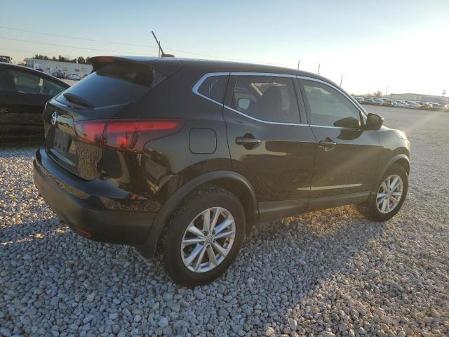 Image 3 of 2018 NISSAN ROGUE SPORT S 2018 with VIN JN1BJ1CP6JW159305