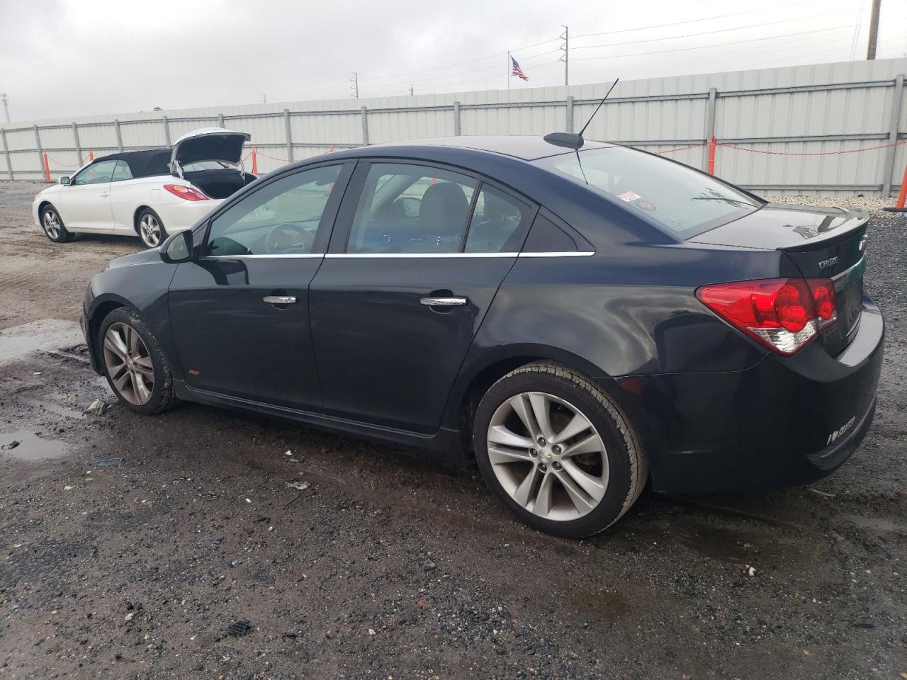Obraz 2 z 2016 CHEVROLET CRUZE LIMITED LTZ 2016 z VIN 1G1PG5SB6G7169973