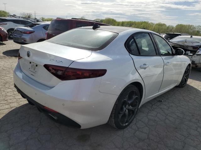 Image 3 of 2018 ALFA ROMEO GIULIA TI Q4 2018 with VIN ZARFAEEN3J7592615