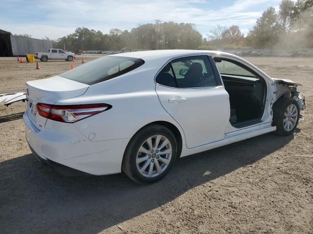 Obraz 3 z 2018 TOYOTA CAMRY L 2018 z VIN 4T1B11HK3JU601846