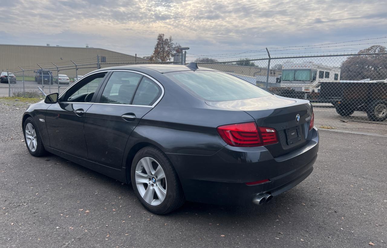 Изображение 3 2011 BMW 528 I 2011 с VIN WBAFR1C57BC749499