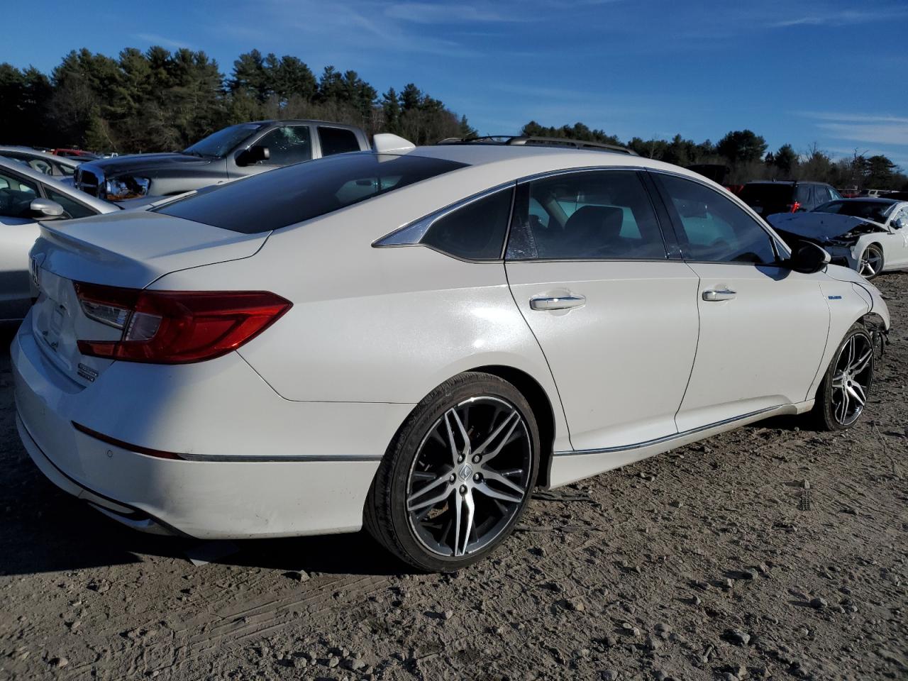 Изображение 3 2021 HONDA ACCORD TOURING HYBRID 2021 с VIN 1HGCV3F95MA009641