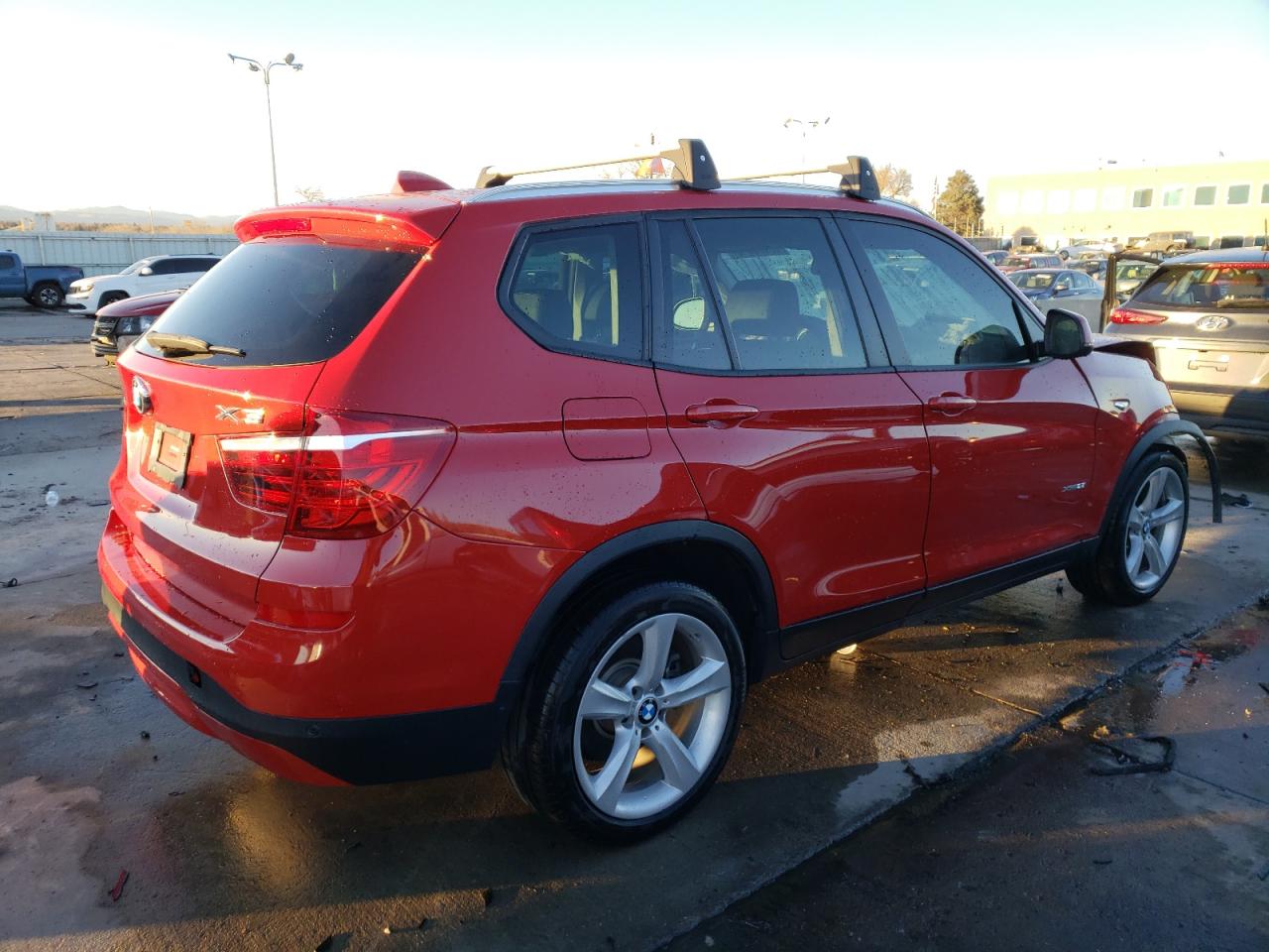 Image 3 of 2017 BMW X3 XDRIVE28I 2017 with VIN 5UXWX9C54H0T10583