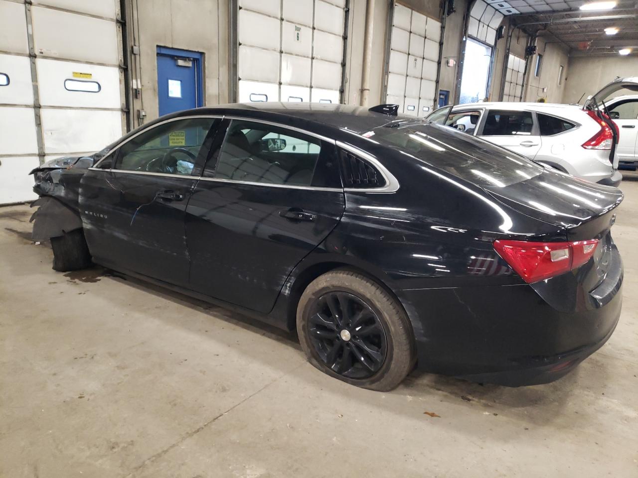 Изображение 2 2018 CHEVROLET MALIBU LT 2018 с VIN 1G1ZD5ST5JF252771
