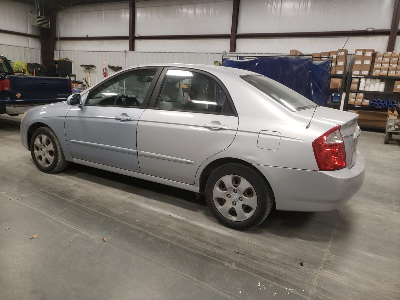 Obraz 2 z 2005 KIA SPECTRA LX 2005 z VIN KNAFE122655102569