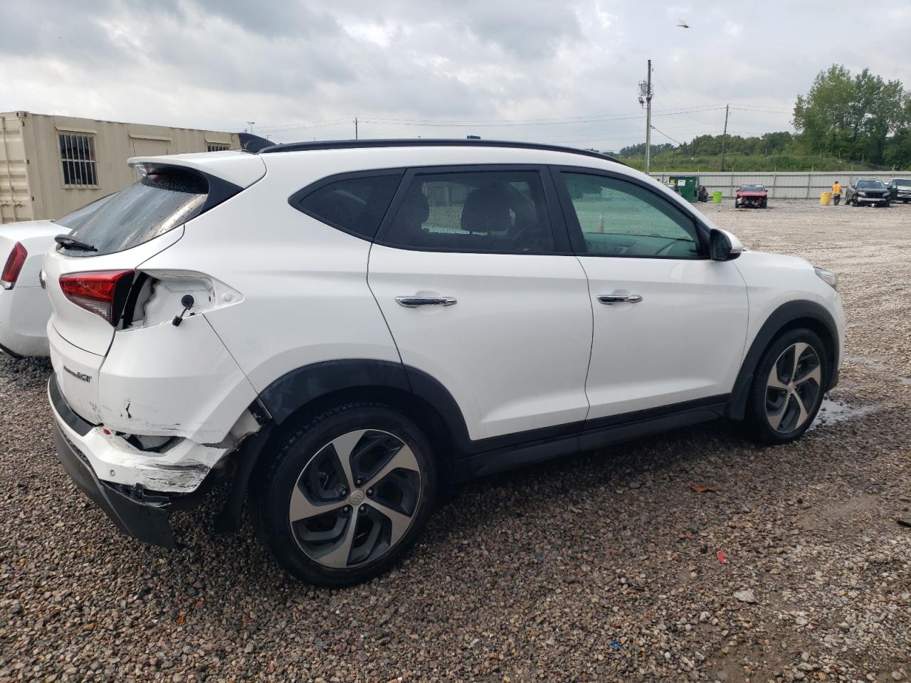 Изображение 3 2016 HYUNDAI TUCSON LIMITED 2016 с VIN KM8J33A28GU133150