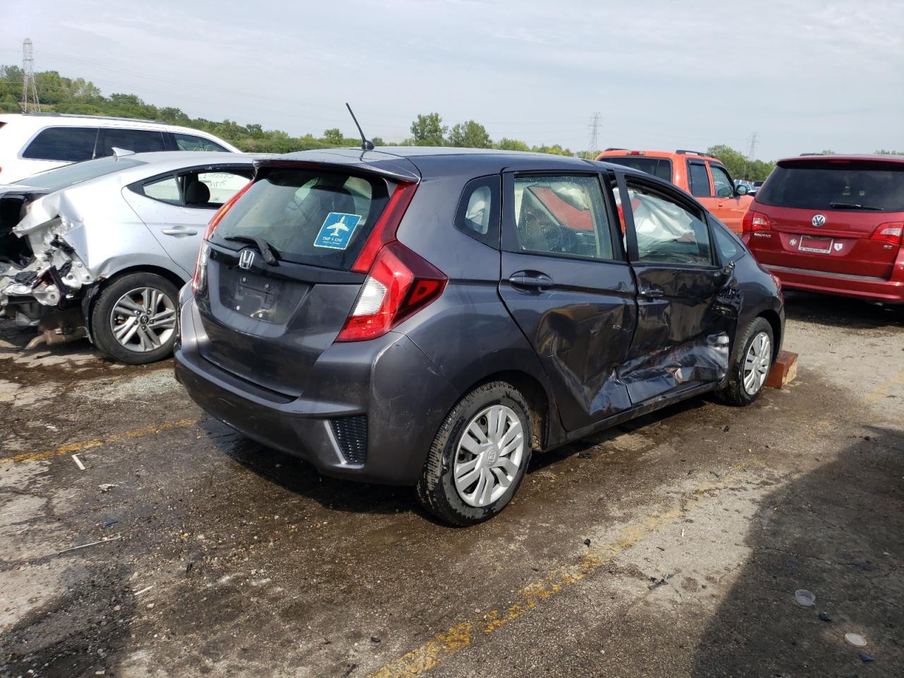 Obraz 3 z 2016 HONDA FIT LX 2016 z VIN JHMGK5H57GX041019