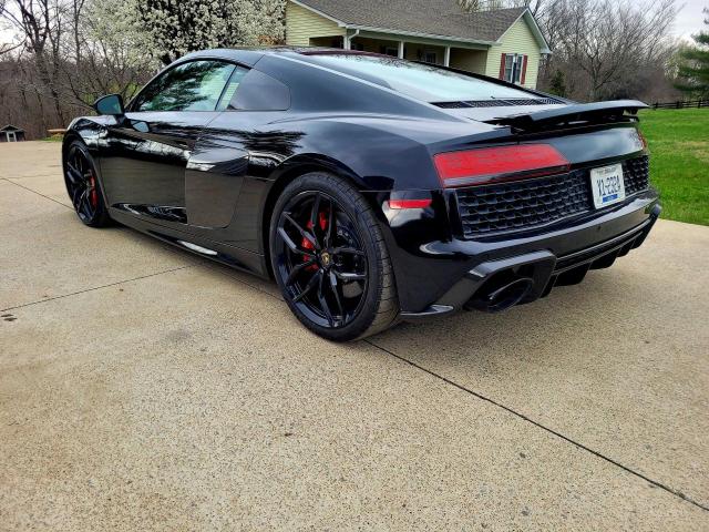 Image 3 of 2021 AUDI R8  2021 with VIN WUAKBAFX4M7901384
