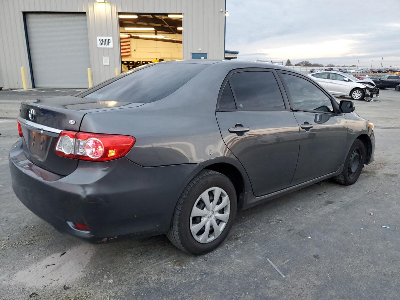 Image 3 of 2011 TOYOTA COROLLA BASE 2011 with VIN 2T1BU4EE9BC585968