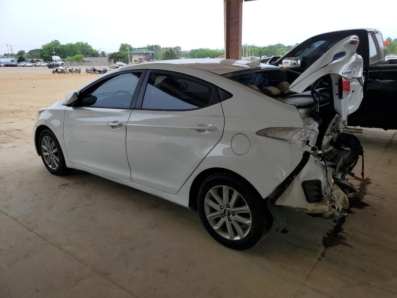 Image 2 of 2012 HYUNDAI ELANTRA GLS 2012 with VIN 5NPDH4AE9CH064864