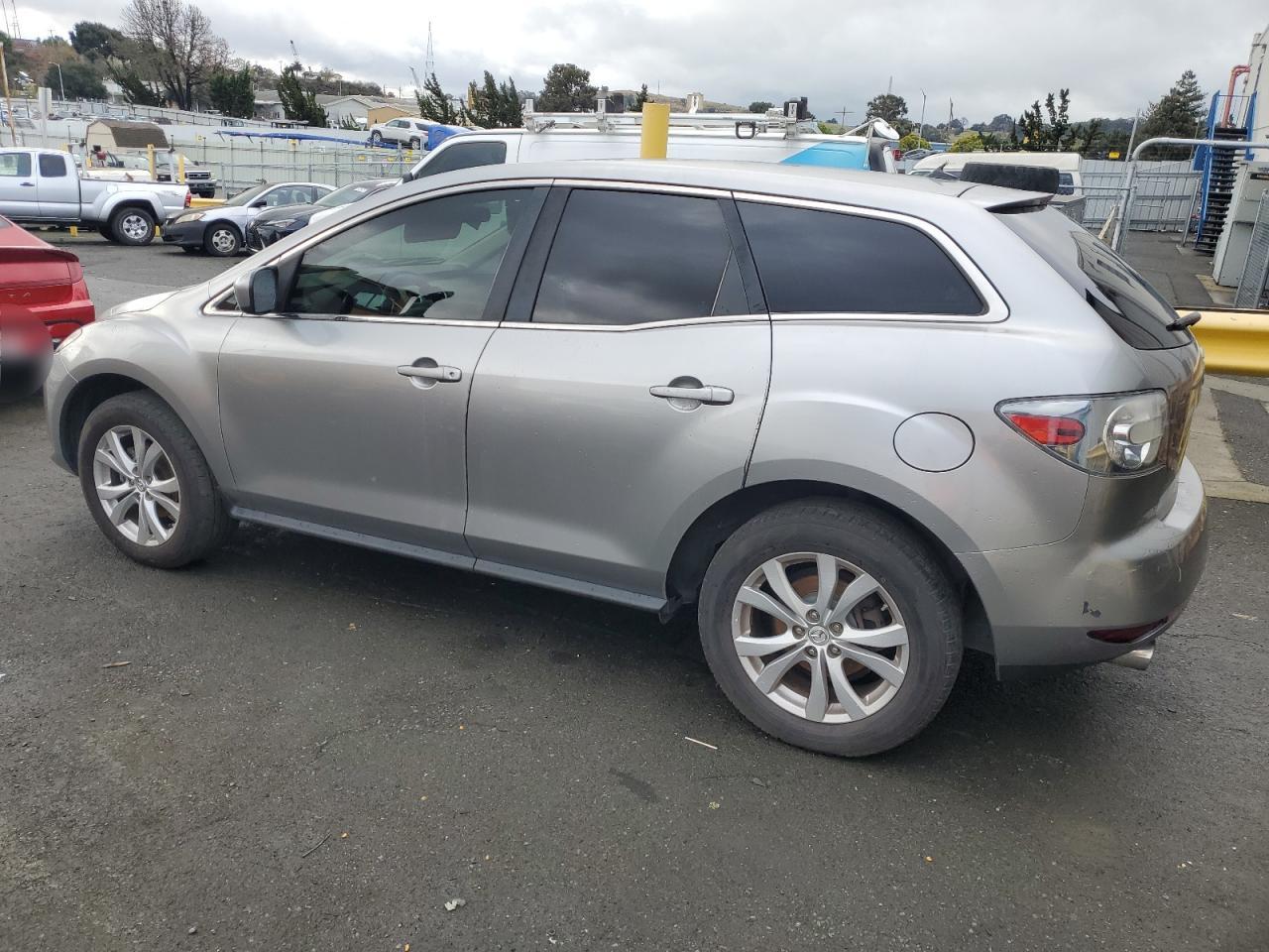 Obraz 2 z 2010 MAZDA CX-7  2010 z VIN JM3ER2WL5A0349737