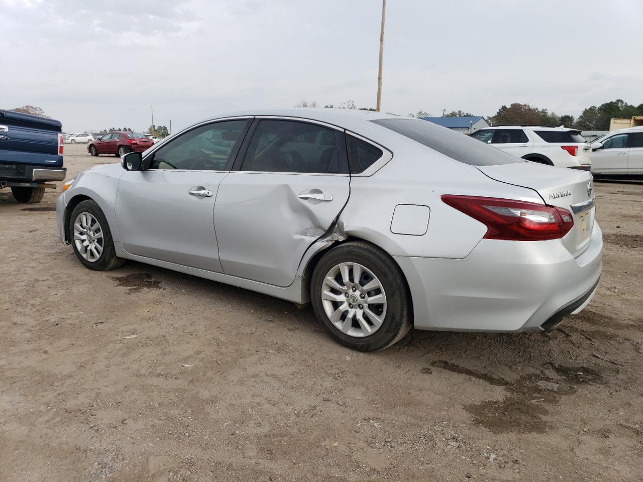 Image 2 of 2018 NISSAN ALTIMA 2.5 2018 with VIN 1N4AL3AP4JC190335