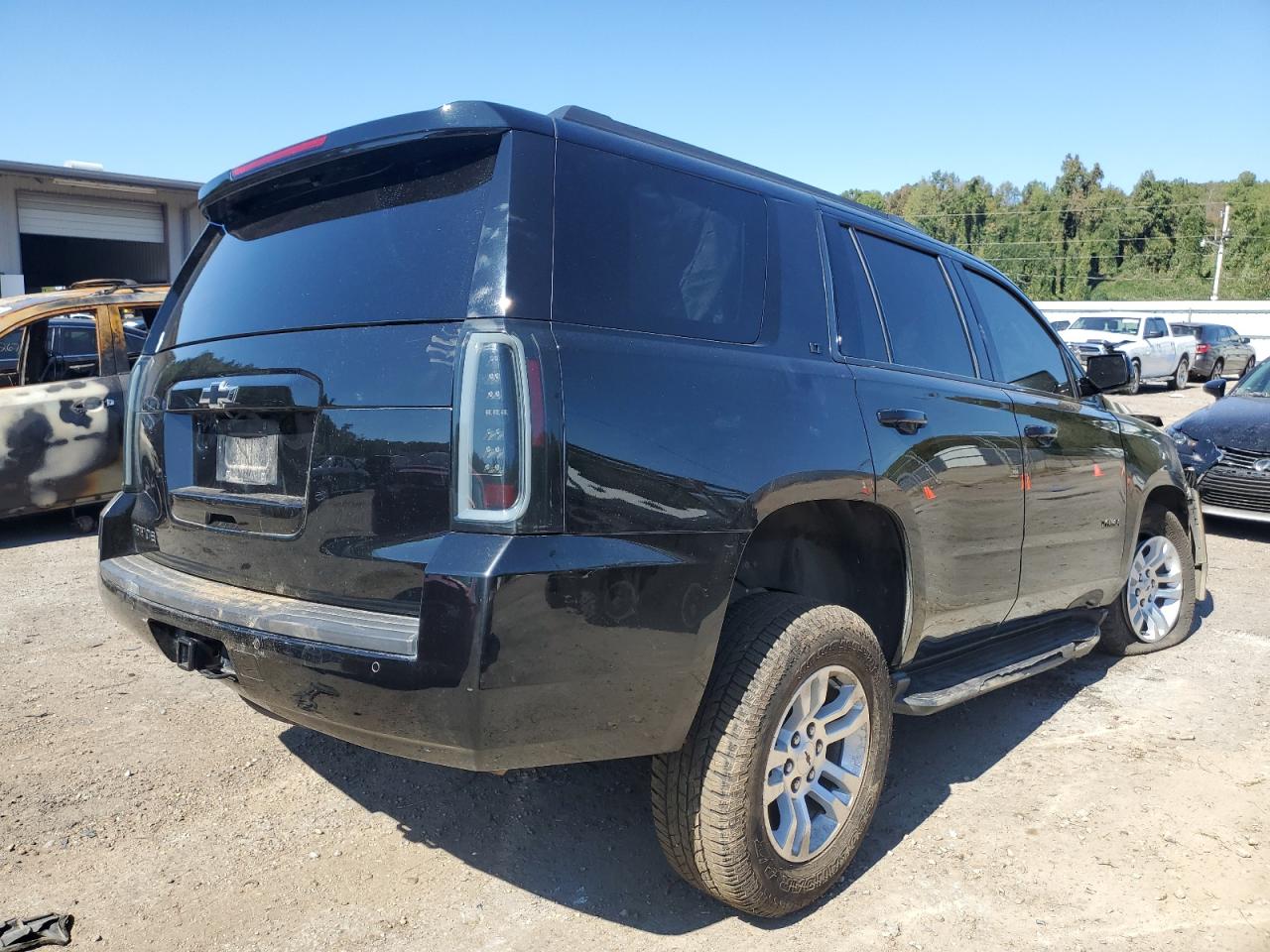 Obraz 3 z 2019 CHEVROLET TAHOE K1500 LT 2019 z VIN 1GNSKBKC3KR377305