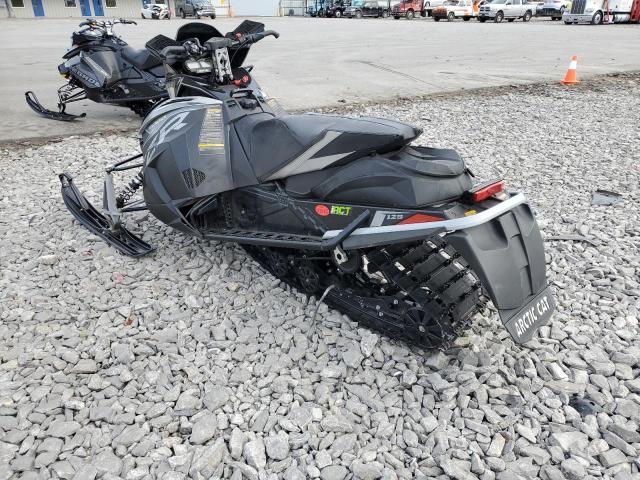 Obraz 3 z 2019 ARTC SNOWMOBILE 2019 z VIN 4UF19SNW9KT101986