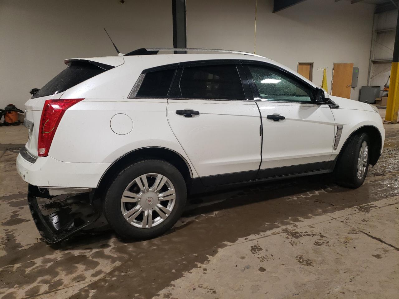 Image 3 of 2012 CADILLAC SRX LUXURY COLLECTION 2012 with VIN 3GYFNAE33CS567525