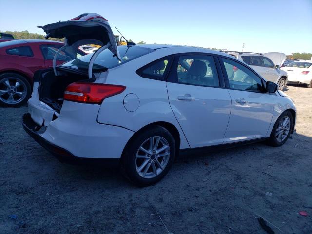 Image 3 of 2015 FORD FOCUS SE 2015 with VIN 1FADP3F26FL271195