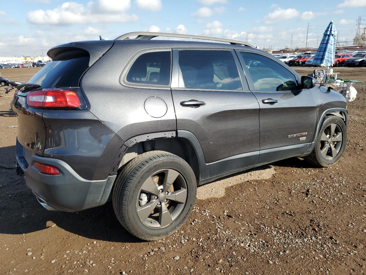 Obraz 3 z 2016 JEEP CHEROKEE LATITUDE 2016 z VIN 1C4PJMCS0GW309166