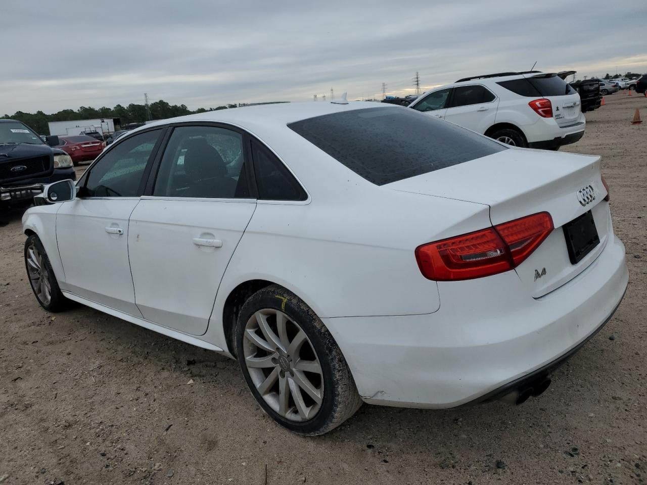 Изображение 2 2014 AUDI A4 PREMIUM 2014 с VIN WAUAFAFL3EN024634