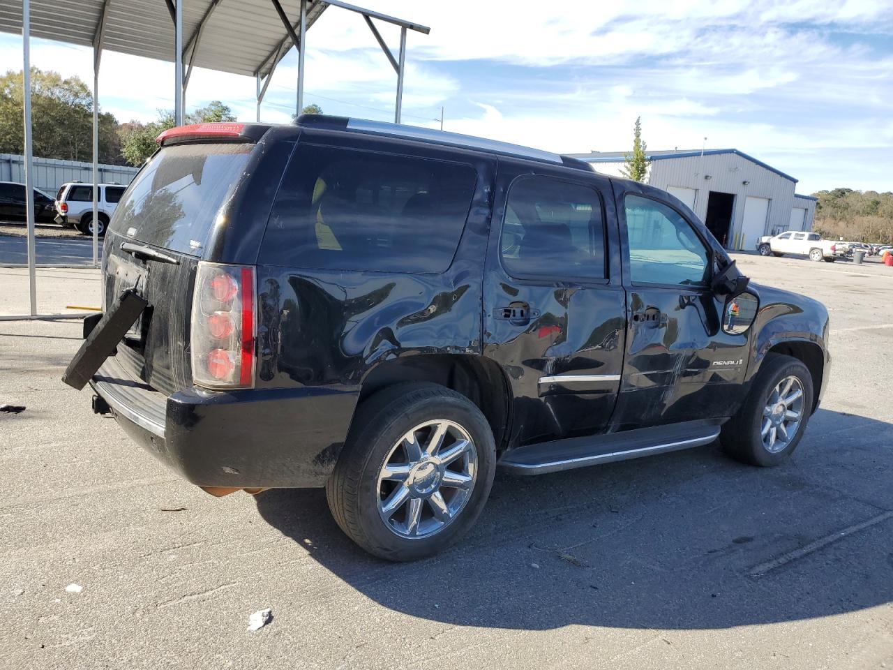 Изображение 3 2011 GMC YUKON DENALI 2011 с VIN 1GKS2EEF2BR136792