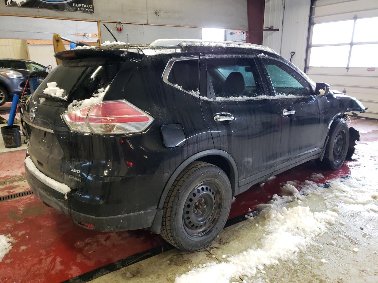 Image 3 of 2016 NISSAN ROGUE S 2016 with VIN KNMAT2MV7GP596254