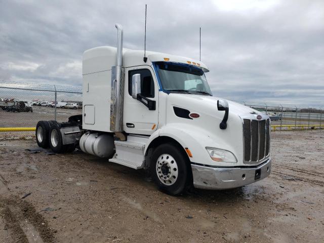Obraz 1 z 2016 PETERBILT 579  2016 z VIN 1XPBDP9X7GD335649