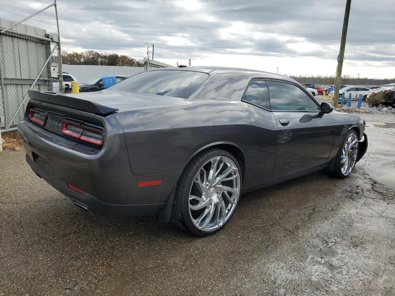 Obraz 3 z 2017 DODGE CHALLENGER SXT 2017 z VIN 2C3CDZAG8HH545375