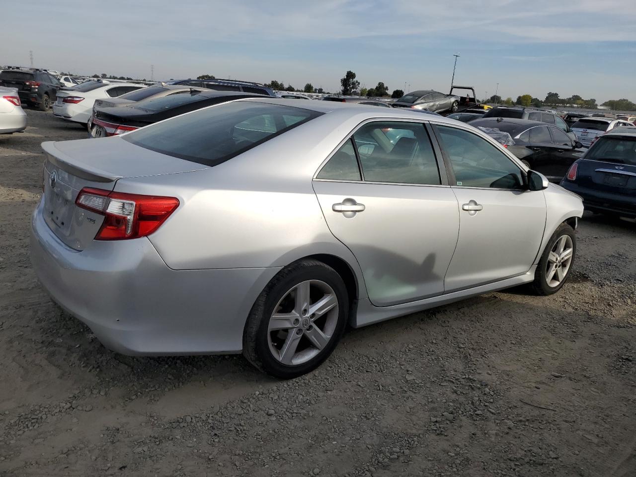 Obraz 3 z 2014 TOYOTA CAMRY L 2014 z VIN 4T1BF1FK6EU336494