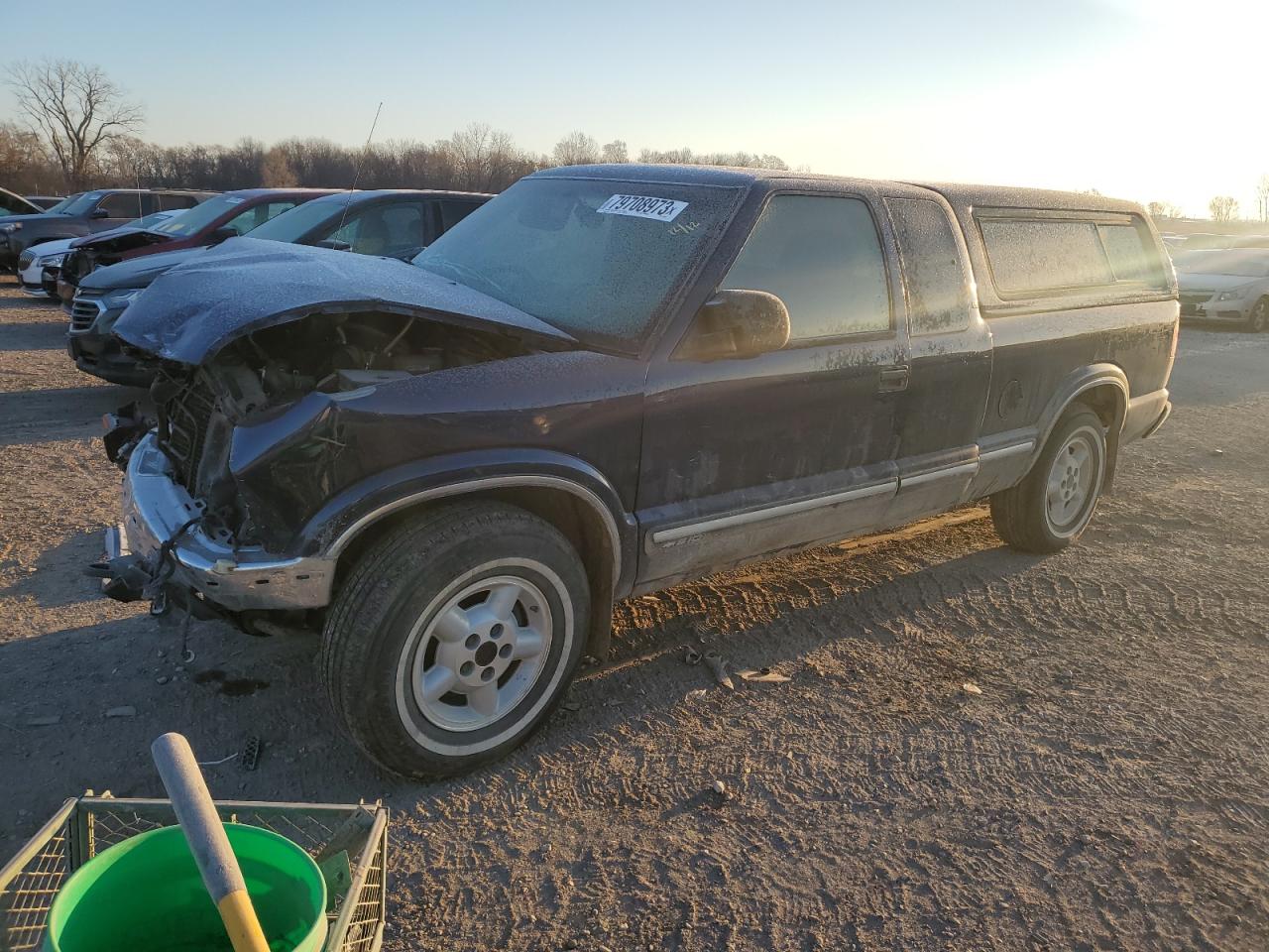 Изображение 1 2002 CHEVROLET S TRUCK S10 2002 с VIN 1GCDT19W928159660