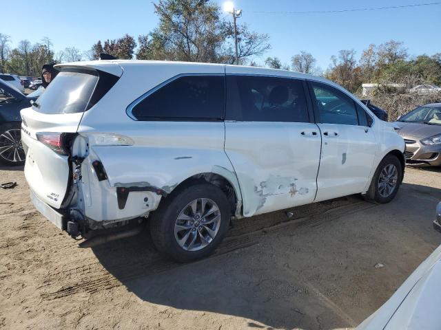 Изображение 3 2021 TOYOTA SIENNA XLE 2021 с VIN 5TDYRKEC1MS022101