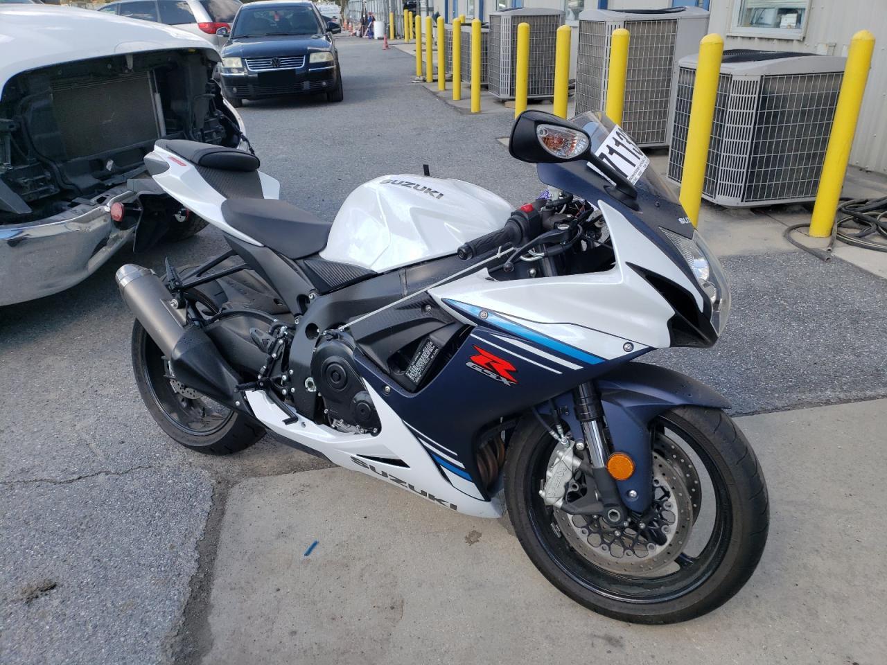 2023 SUZUKI GSX-R600  2023 image