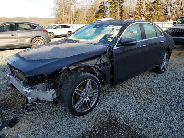 Image 1 of 2019 MERCEDES-BENZ E 300 4MATIC 2019 with VIN WDDZF4KBXKA493166
